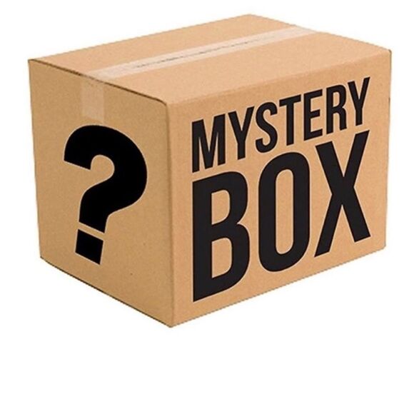 Mystery box 9-12 months baby boys clothes (cooler weather box)